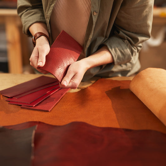 Natural Leather or Synthetic Leather? Differences and Reasons for Preference